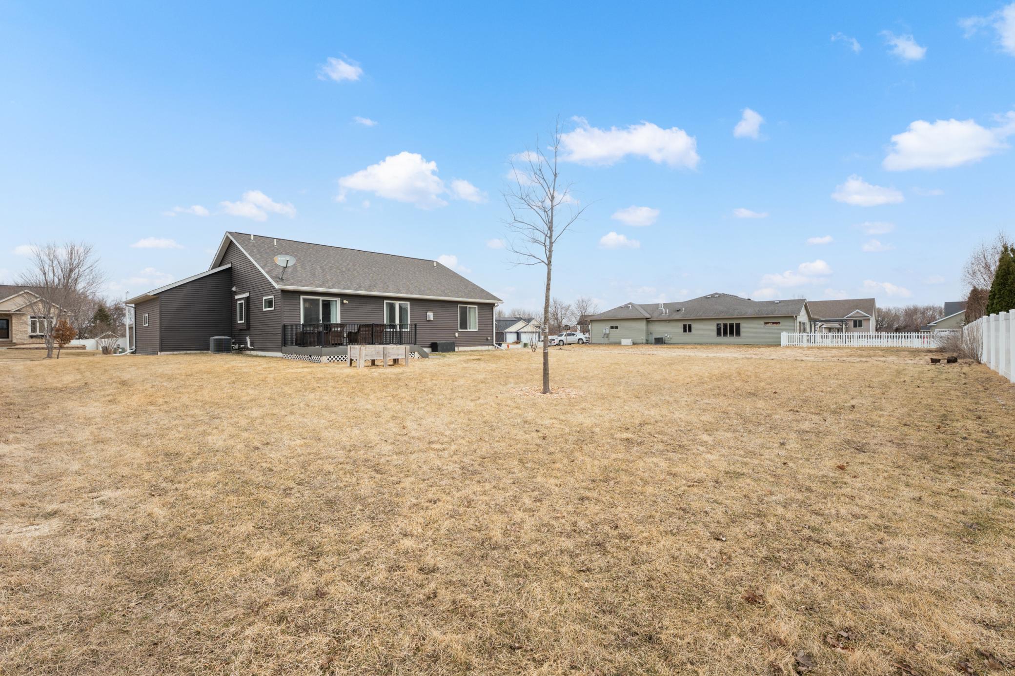 3038 Lake Meadow Drive Northwest Rochester, MN 55901 - Photo 24 of 33