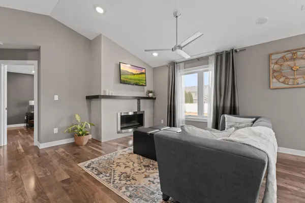 $475,000 | 3038 Lake Meadow Drive Northwest, Rochester, MN 55901