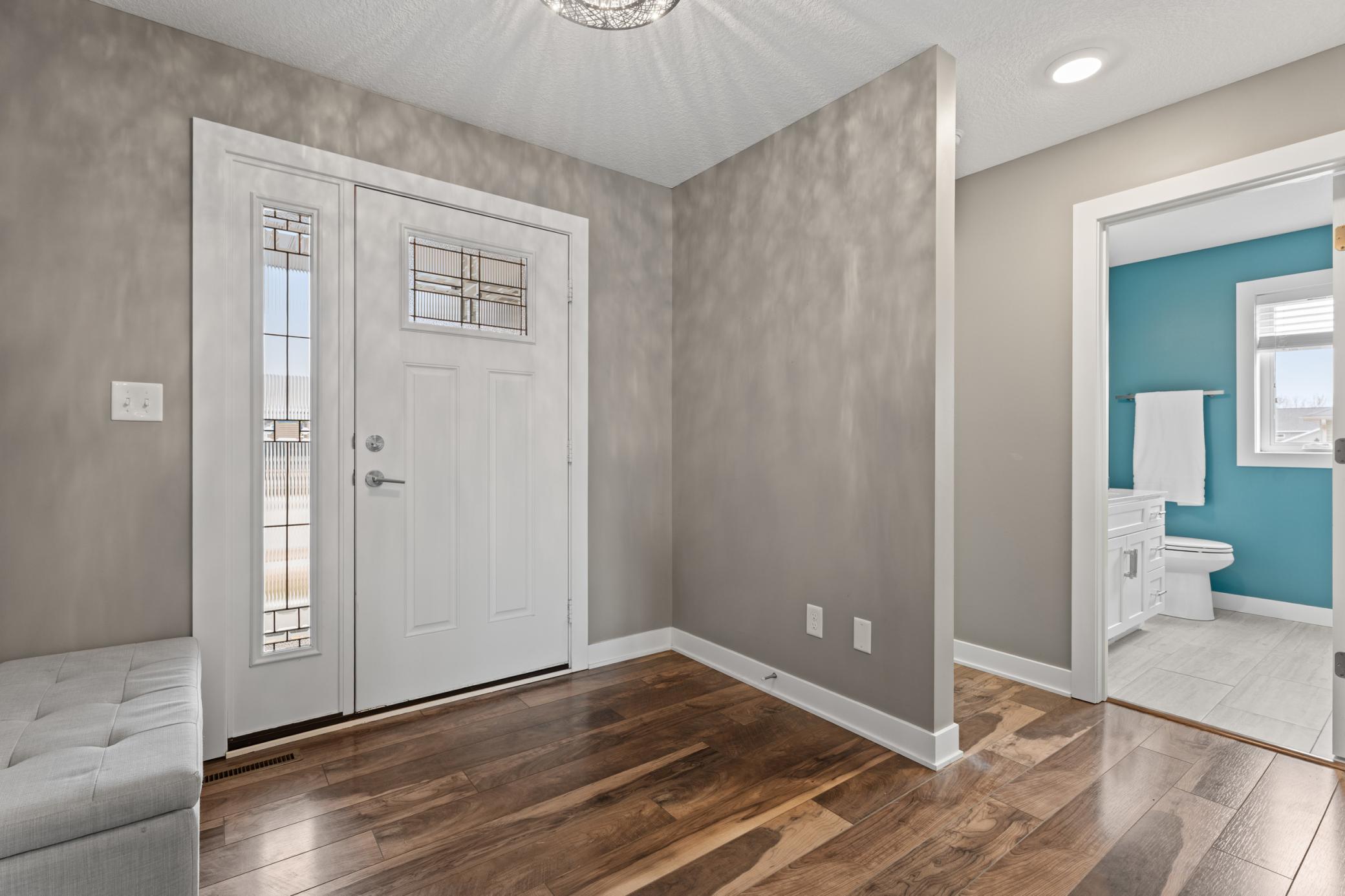 3038 Lake Meadow Drive Northwest Rochester, MN 55901 - Photo 5 of 33