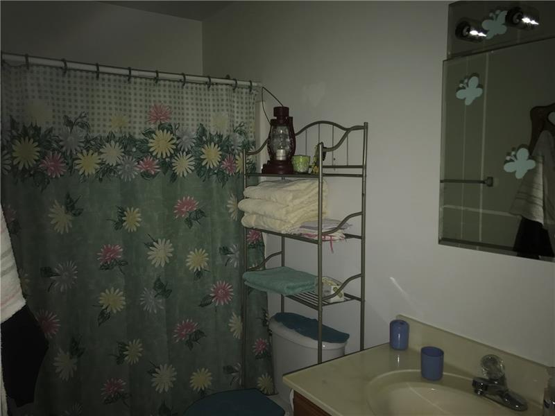 32 Callahan Road Greenville, PA 16125 - Photo 7 of 12