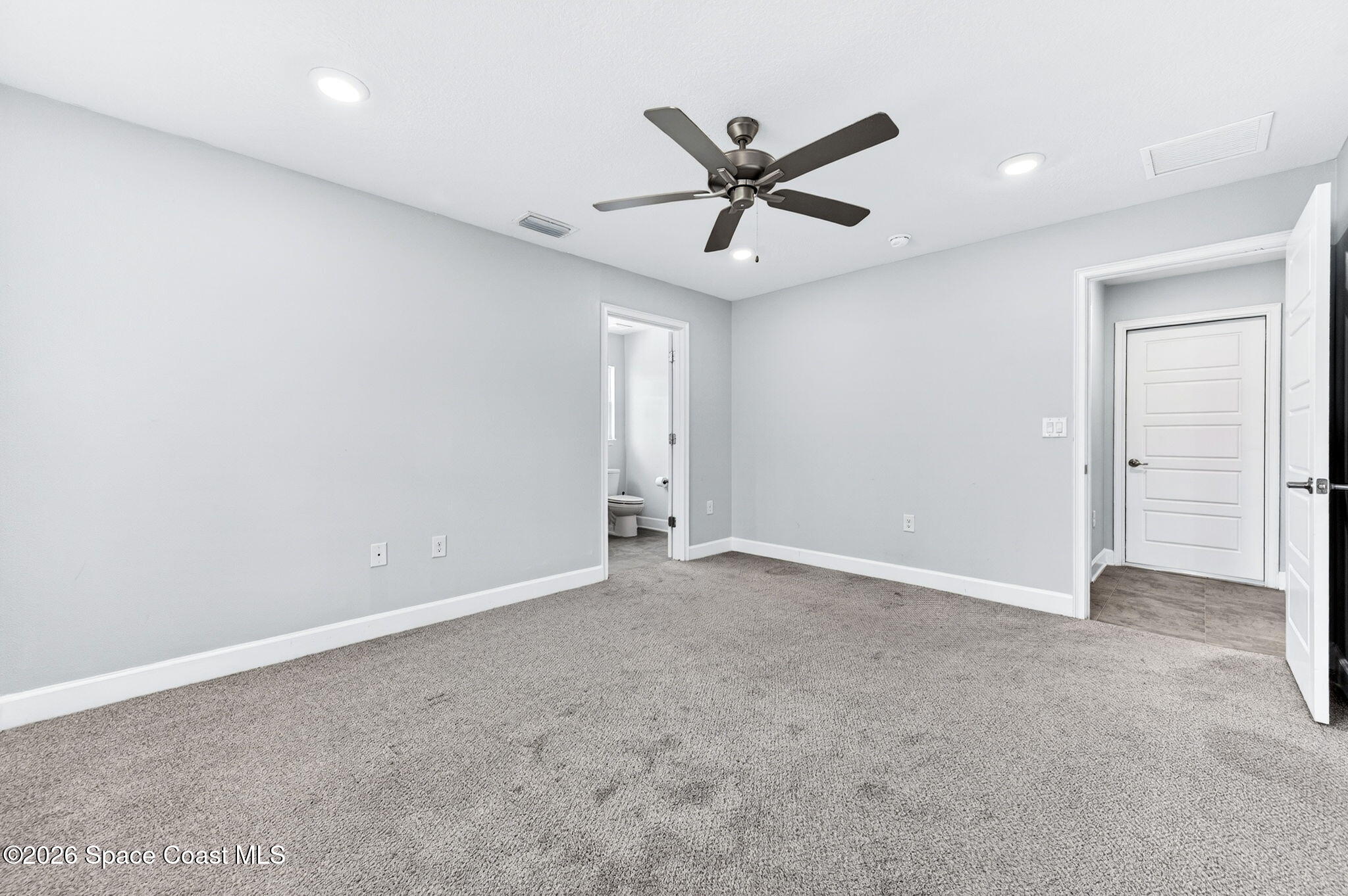 717 Gelaso Street Southwest Palm Bay, FL 32908 - Photo 22 of 48 a view of an empty room