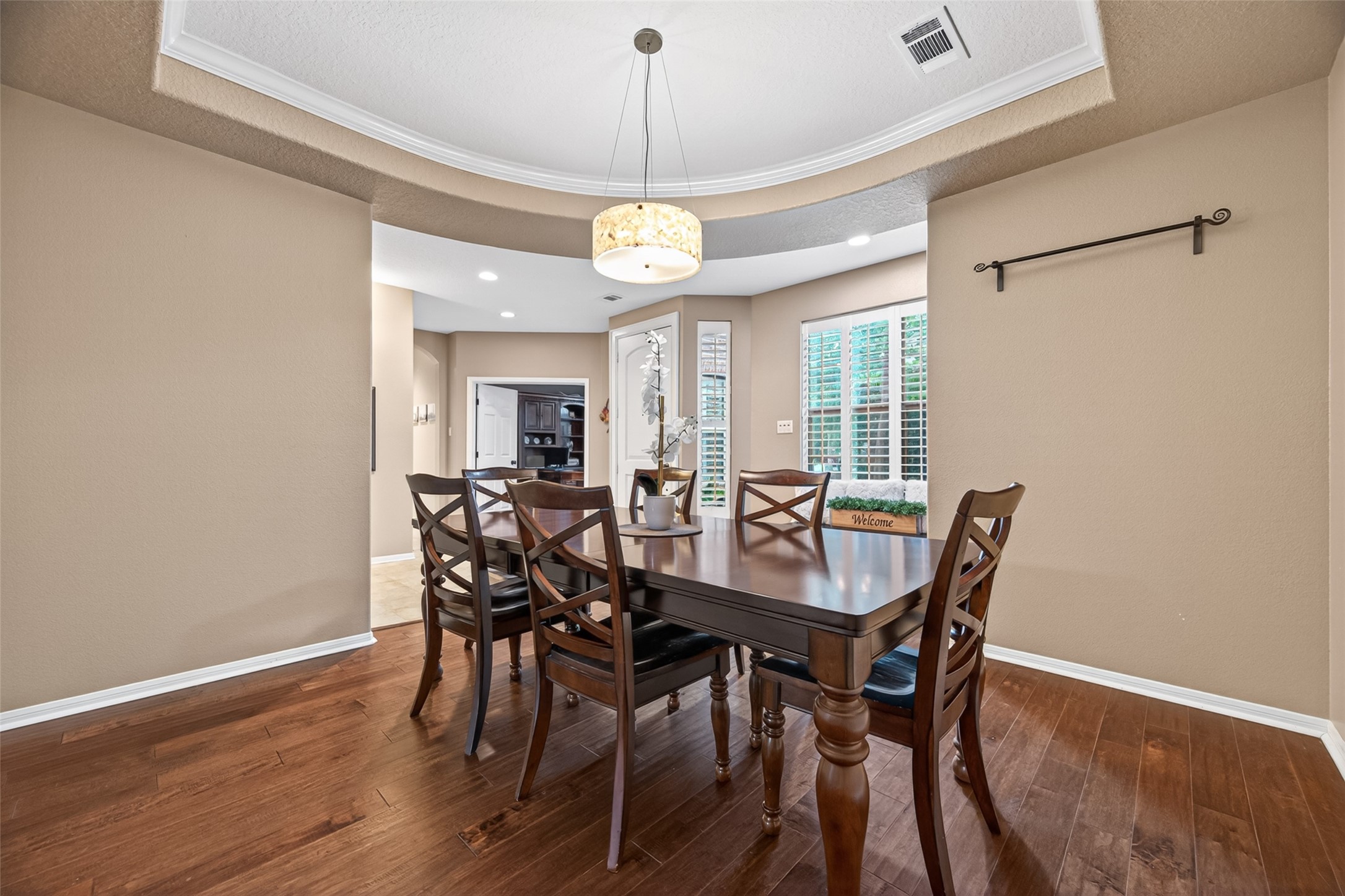 10 Mirror Ridge Drive The Woodlands, TX 77382 - Photo 12 of 46