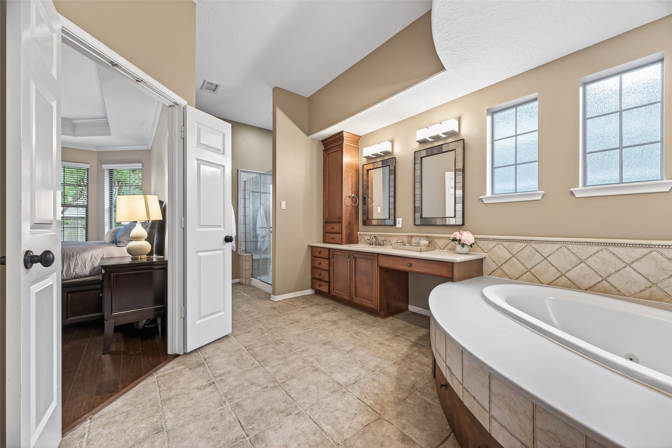 10 Mirror Ridge Drive The Woodlands, TX 77382 - Photo 24 of 46