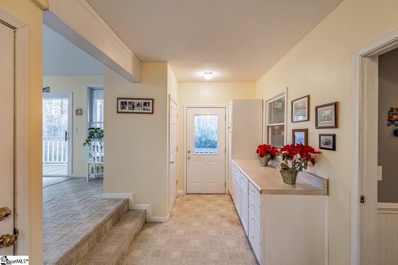 241 Bramlett Road Greer, SC 29651 - Photo 17 of 50