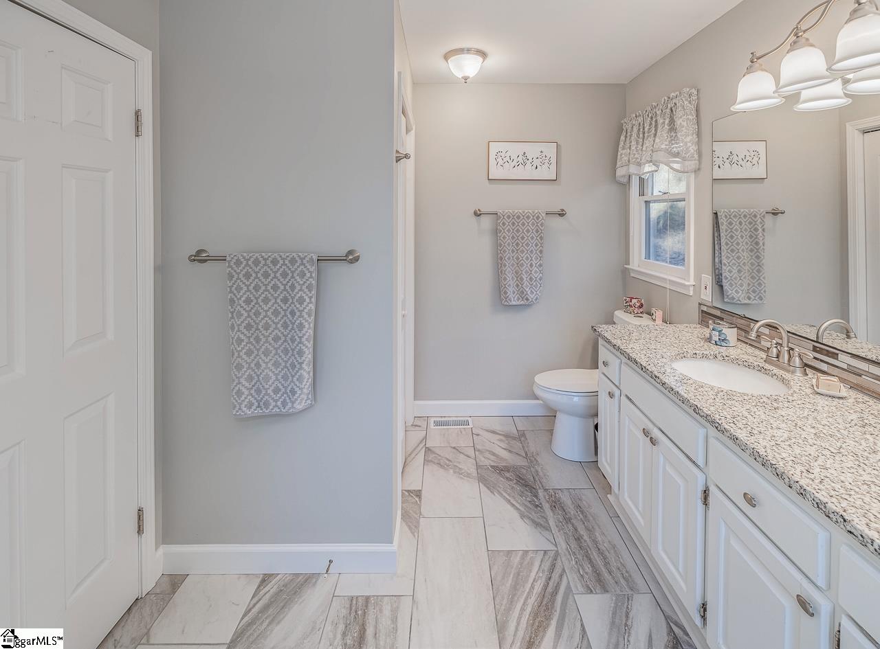 241 Bramlett Road Greer, SC 29651 - Photo 24 of 50