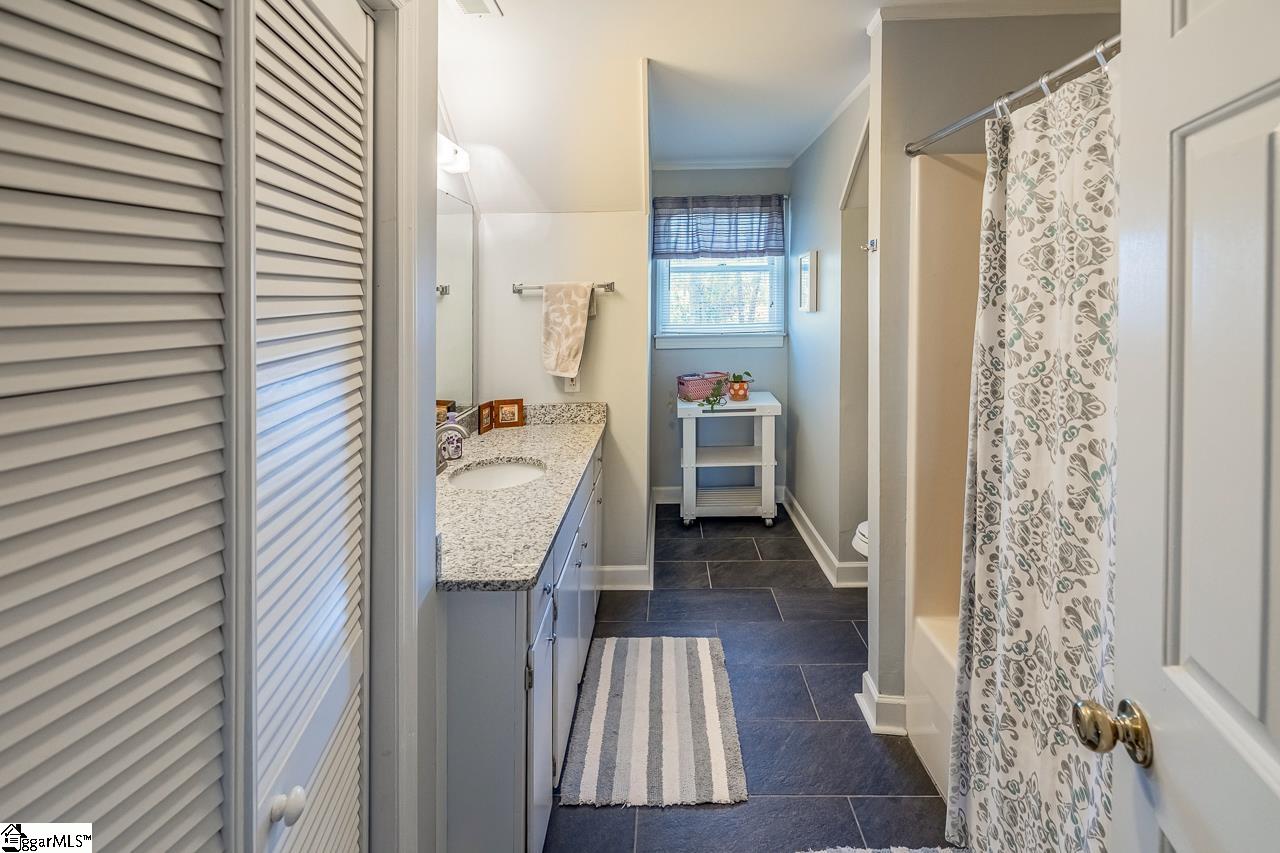 241 Bramlett Road Greer, SC 29651 - Photo 31 of 50