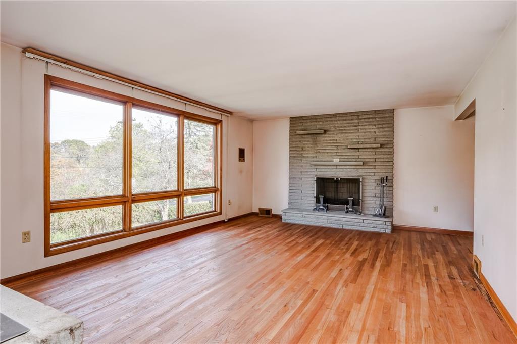 2398 Fairhill Road Sewickley, PA 15143 - Photo 11 of 24 Gallery Image 11