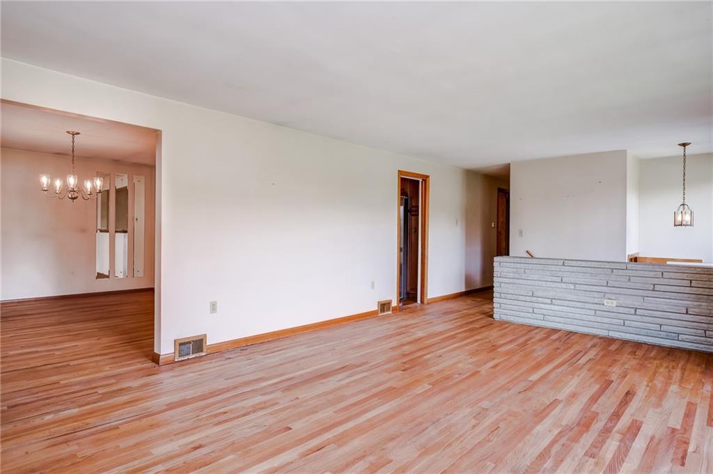 2398 Fairhill Road Sewickley, PA 15143 - Photo 12 of 24 Gallery Image 12