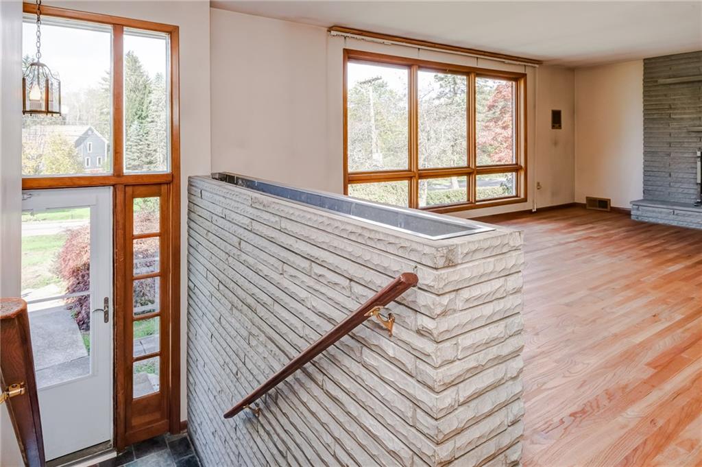 2398 Fairhill Road Sewickley, PA 15143 - Photo 10 of 24 Gallery Image 10