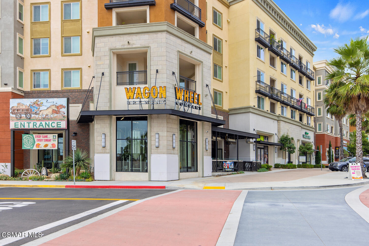 2850 Wagon Wheel Road, Unit 303 Oxnard, CA 93036 - Photo 35 of 42 a front view of an apartment building