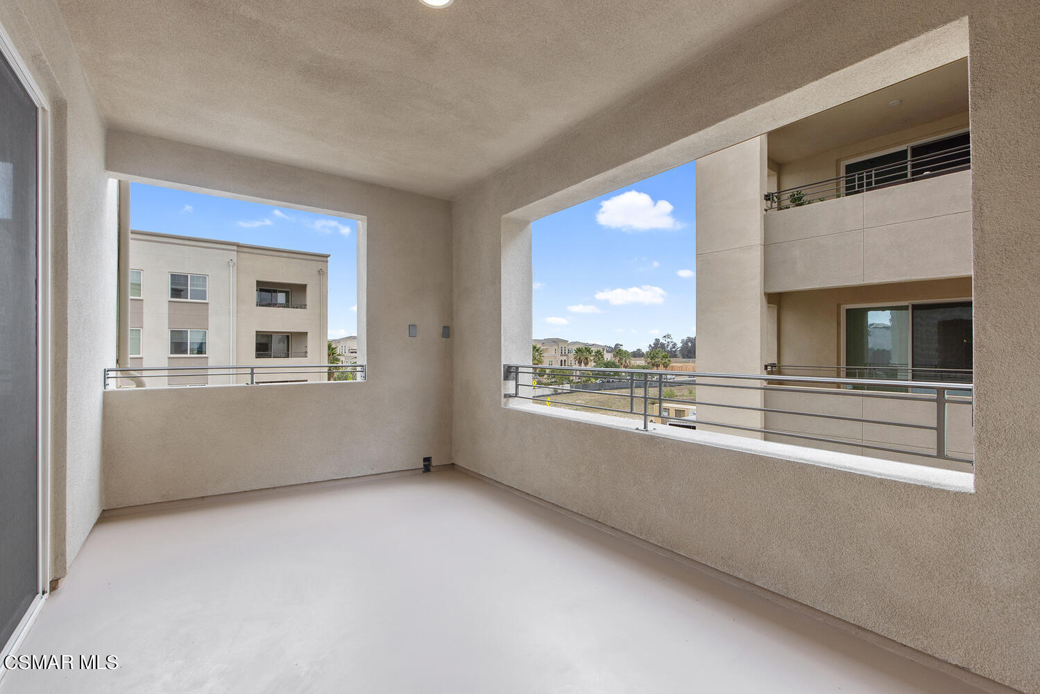2850 Wagon Wheel Road, Unit 303 Oxnard, CA 93036 - Photo 8 of 42 a view of an empty room with a window