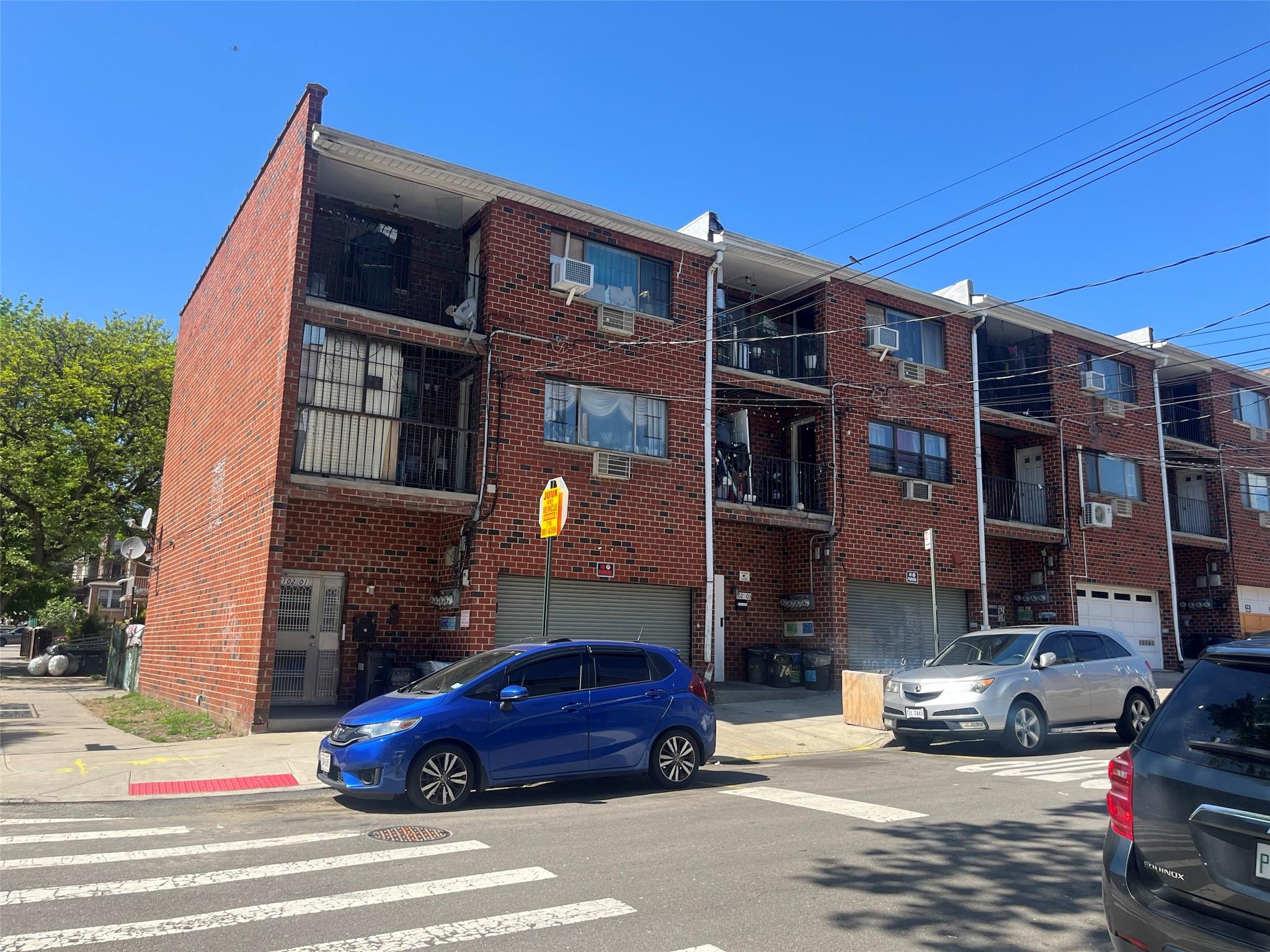 a car parked in front of a building