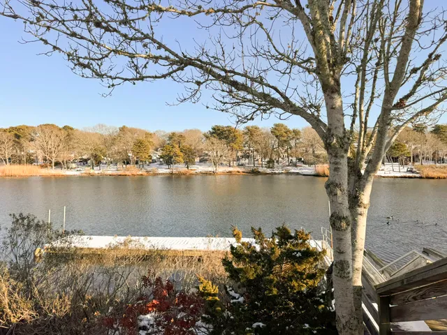 $3,300 | 225 SW Meadows, Unit 225, Teaticket, MA 02536