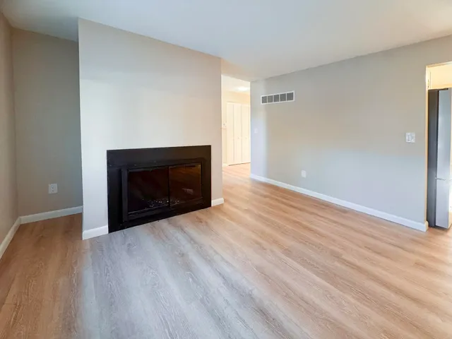 $3,300 | 225 SW Meadows, Unit 225, Teaticket, MA 02536