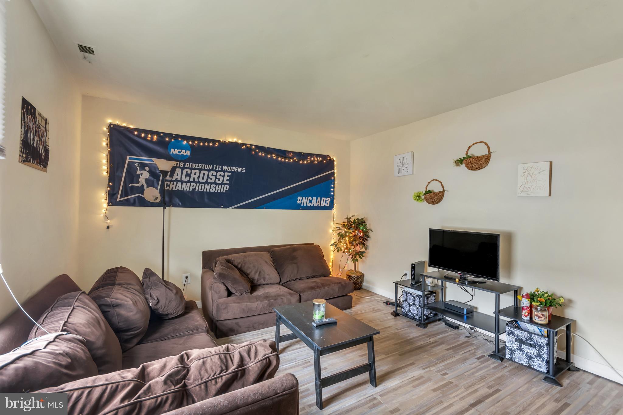 17 Beau Rivage Drive Glassboro, NJ 08028 - Photo 3 of 16