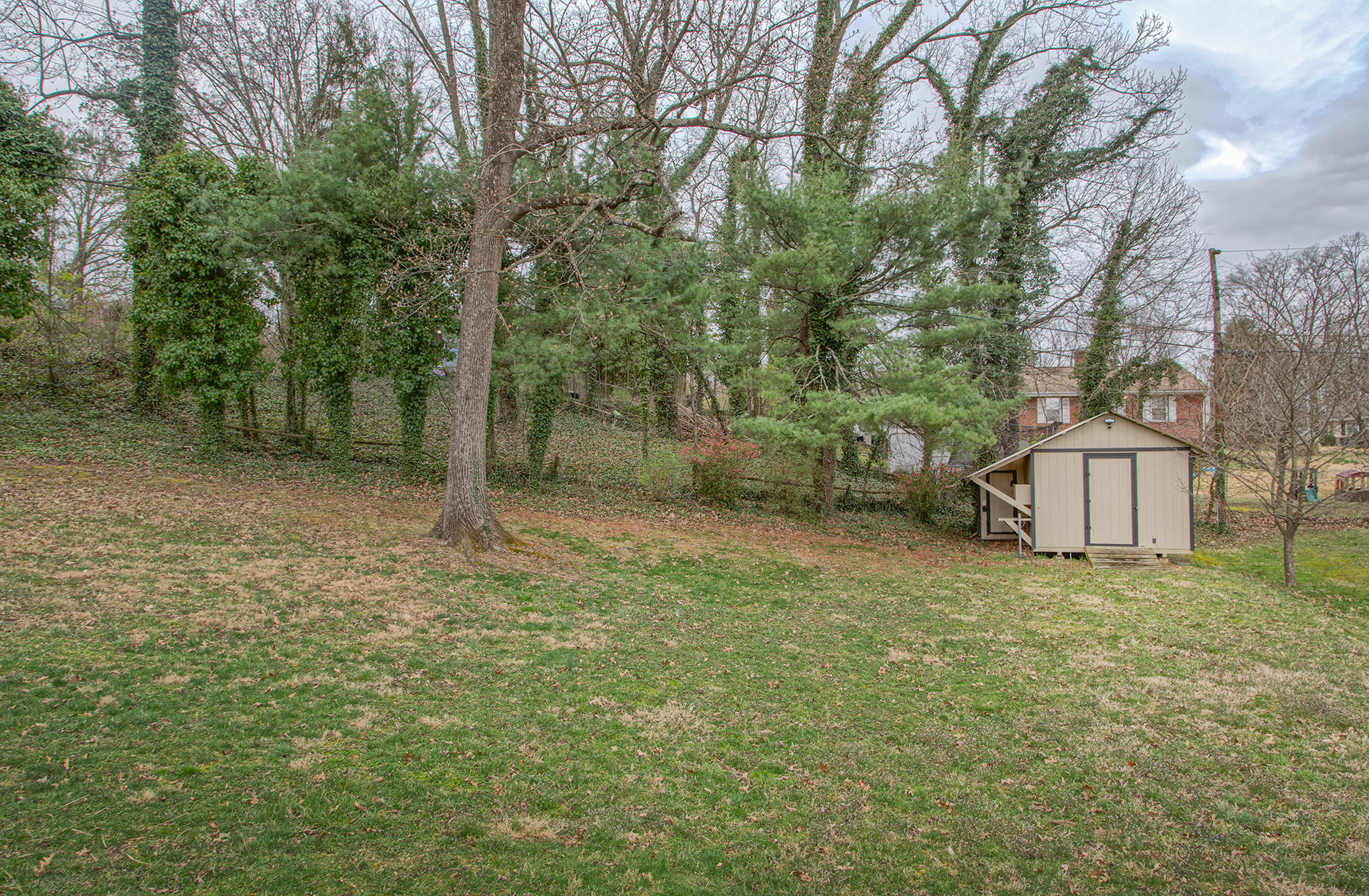 938 Glenn Ridge Road Northwest Roanoke, VA 24017 - Photo 31 of 35 32