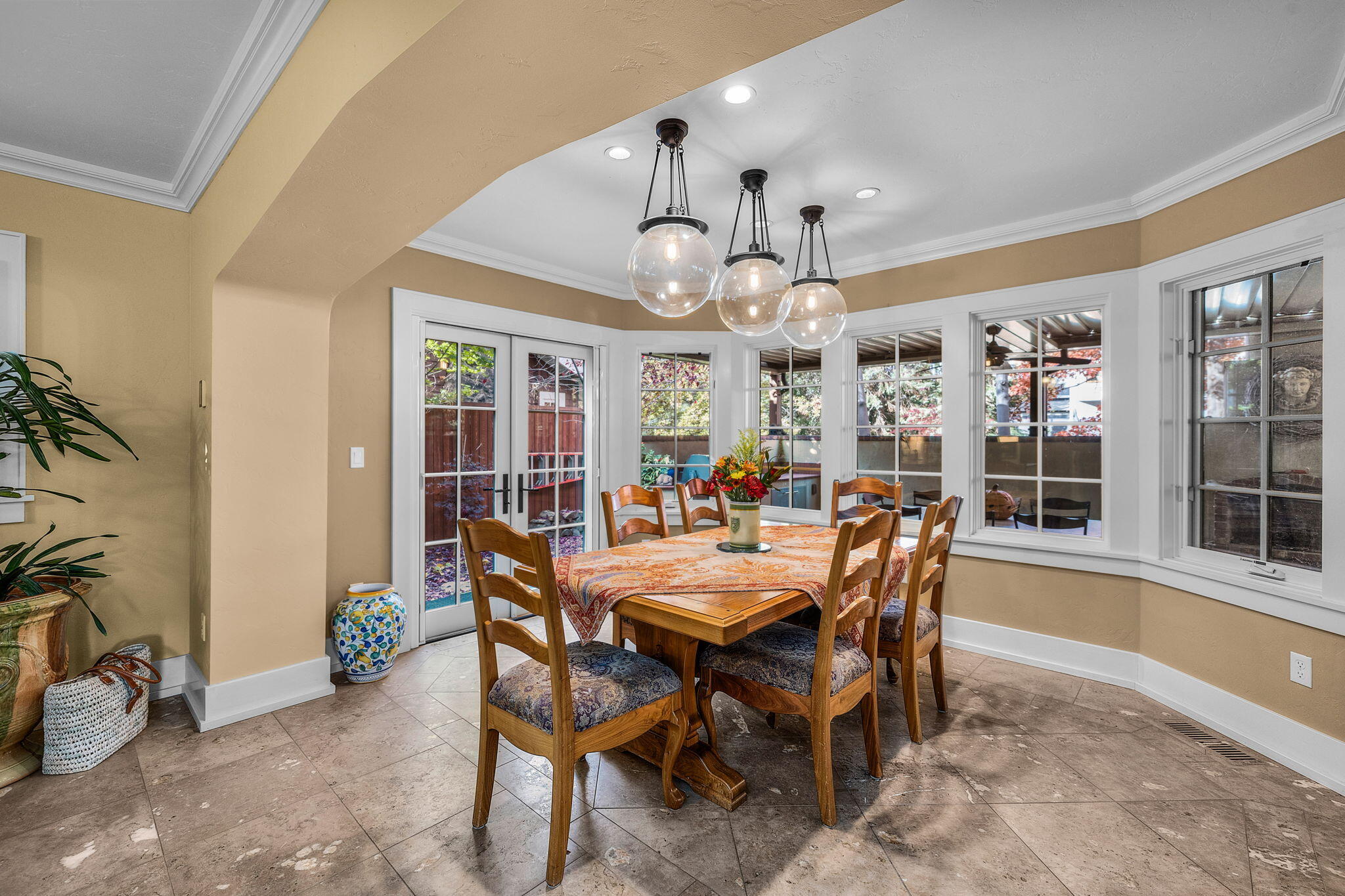 107 Northwest Drake Road Bend, OR 97703 - Photo 9 of 57 Drake_11