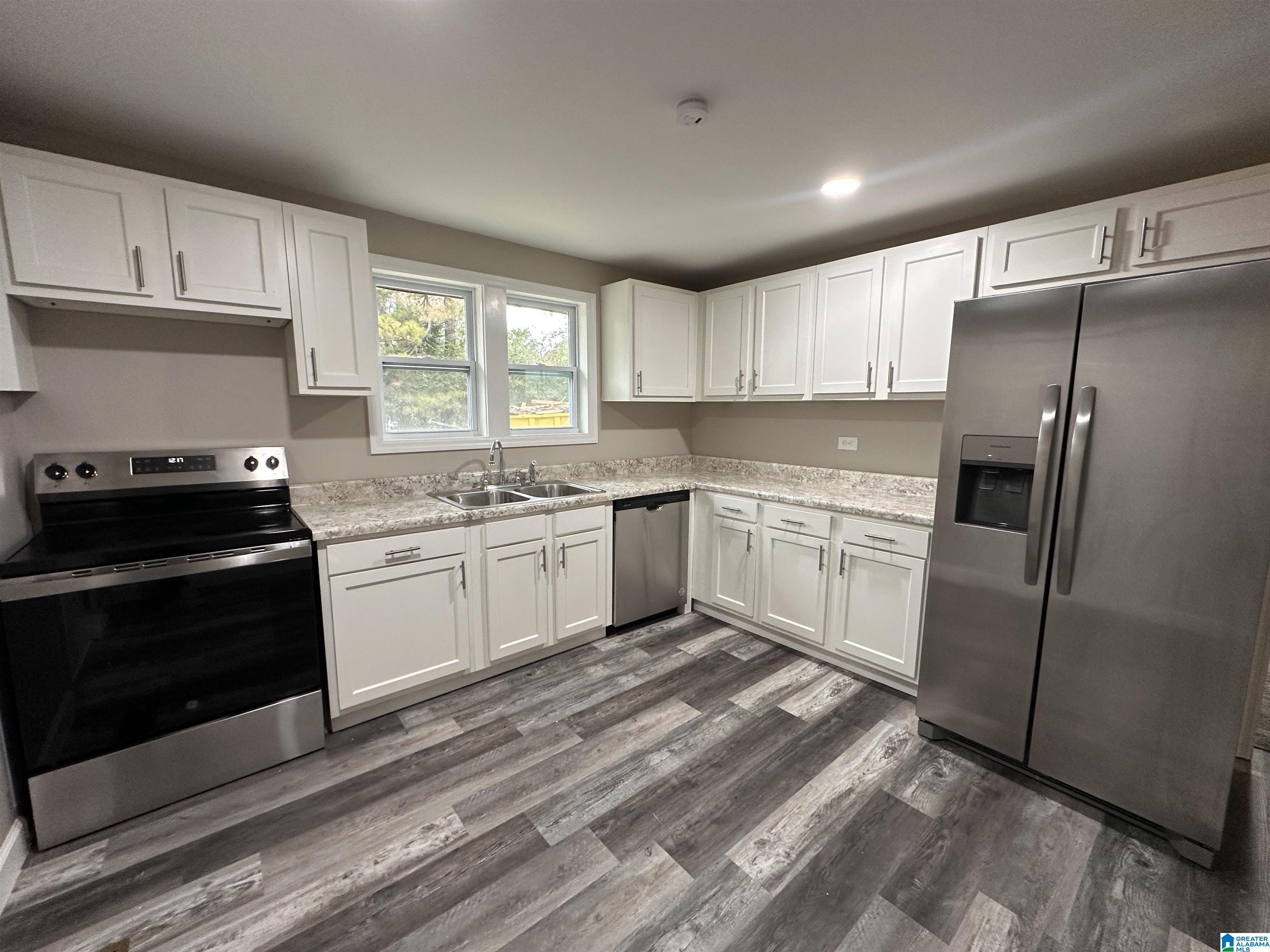 9405 Asberry Road Warrior, AL 35180 - Photo 9 of 25