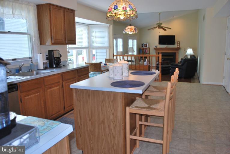 105 Idlewild Road Severna Park, MD 21146 - Photo 19 of 30 Kitchen