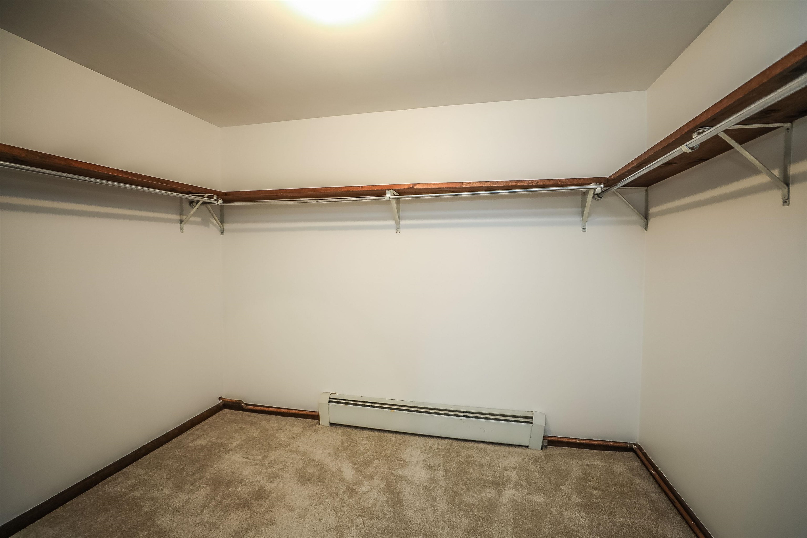 23 Monza Road Nashua, NH 03064 - Photo 13 of 22