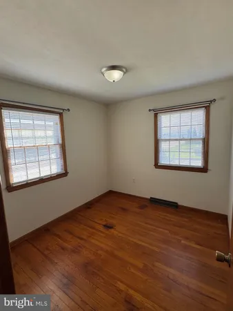 $1,300 | 1781 Lincoln Way East, Chambersburg, PA 17202
