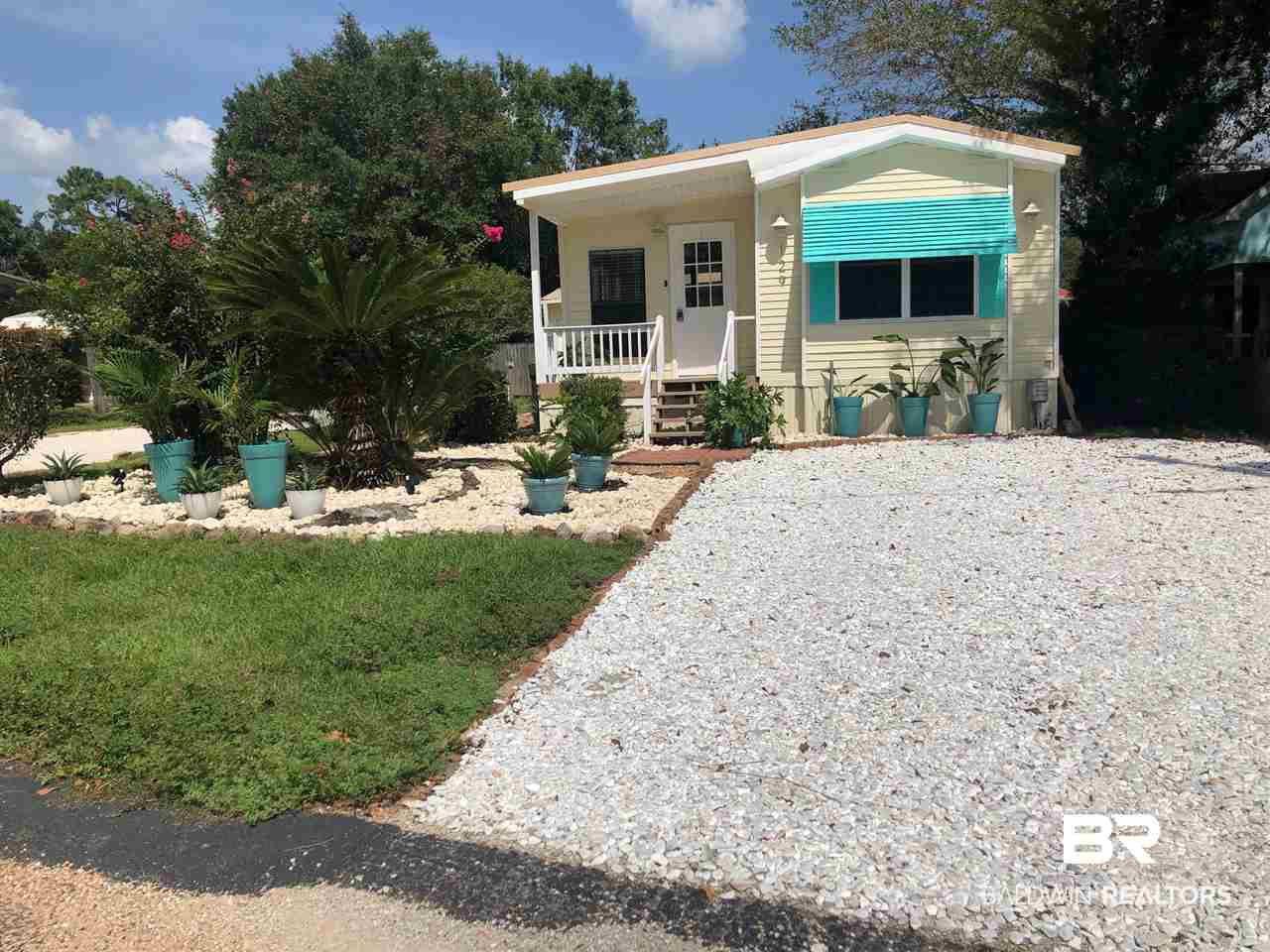 129 Defuniak Loop Lillian, AL 36549 - Photo 4 of 22 Beautiful Beach Style Cot