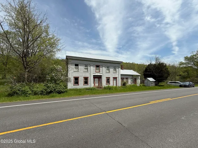 $200,000 | 3306 Highway 145, Rensselaerville, NY 12469
