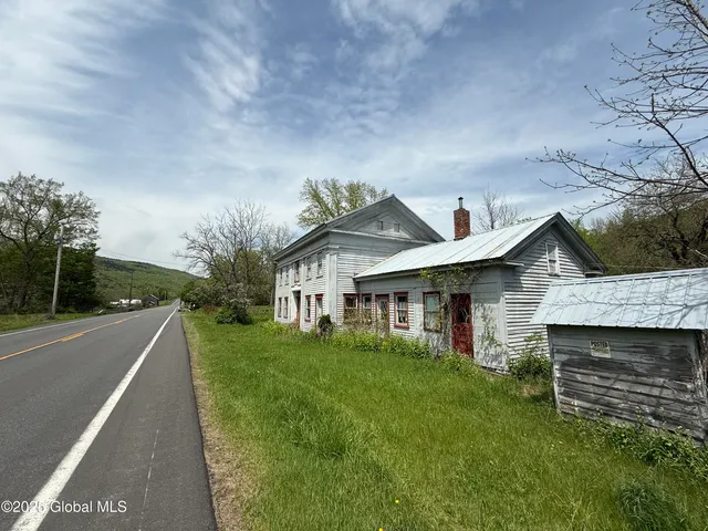 $200,000 | 3306 Highway 145, Rensselaerville, NY 12469