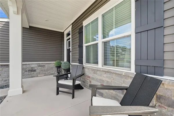 a house view with a outdoor space