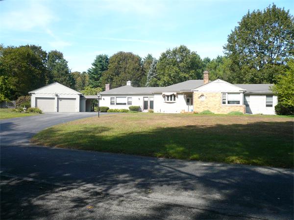 18 Warner Road Ipswich, MA 01938 - Photo 3 of 17