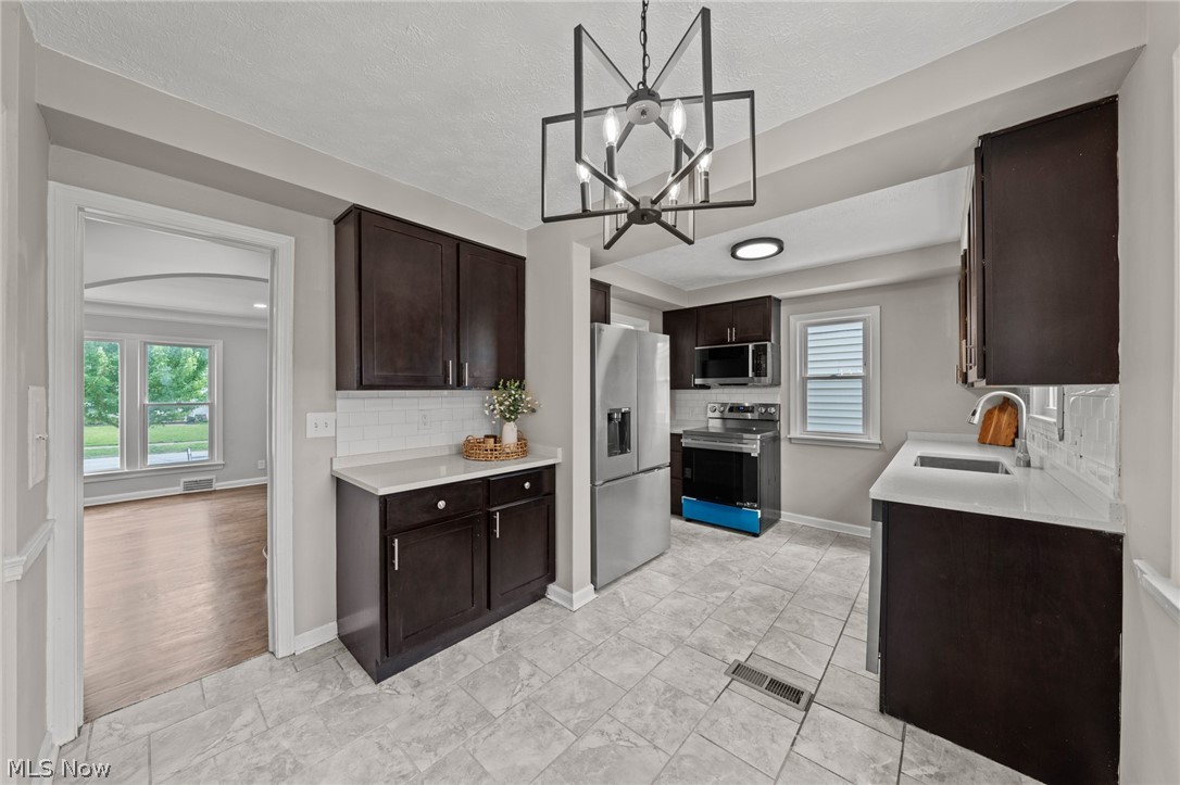 3601 Tullamore Road University Heights, OH 44118 - Photo 20 of 45