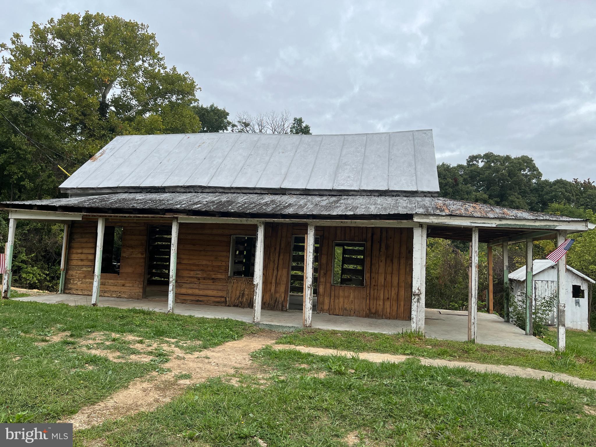 101 Engle Road Harpers Ferry, WV 25425 - Photo 5 of 16 Gallery Image 5