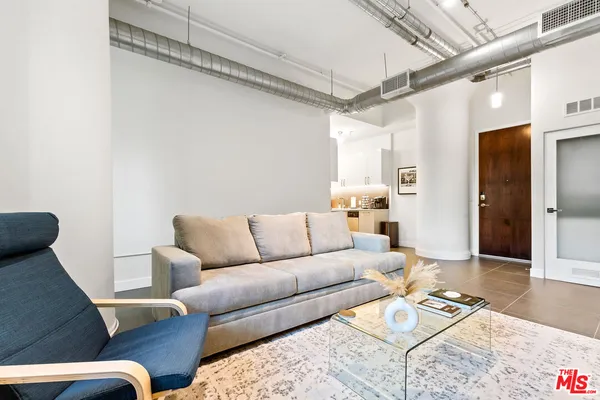 $615,000 | 939 South Broadway, Unit 308, Los Angeles, CA 90015