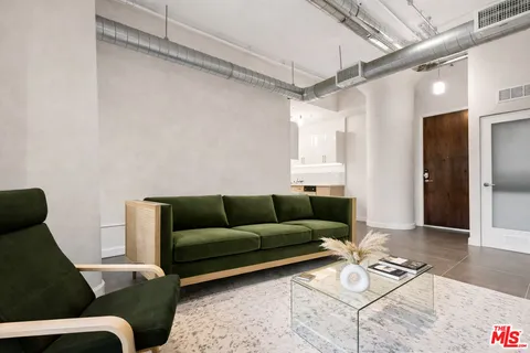 $615,000 | 939 South Broadway, Unit 308, Los Angeles, CA 90015