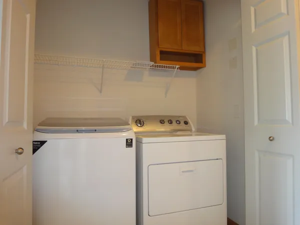 $2,050 | 11846 Emery Village Drive North, Champlin, MN 55316