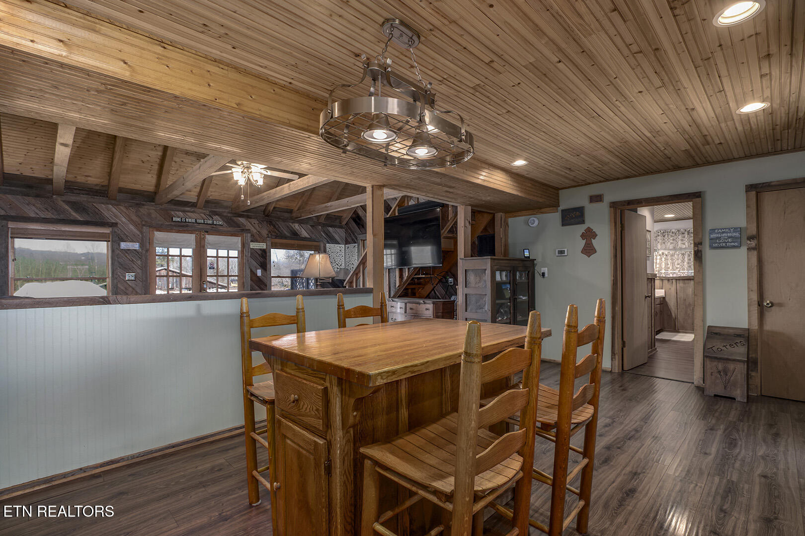 4368 River Road Ten Mile, TN 37880 - Photo 14 of 54 14_RiverRoad_4368_Kitchen03