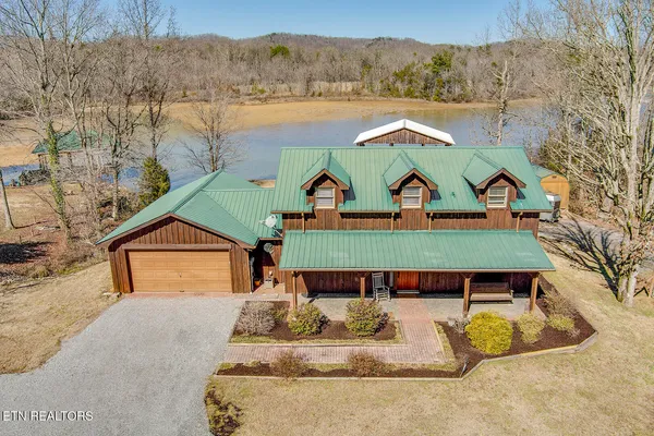 $975,000 | 4368 River Road, Ten Mile, TN 37880