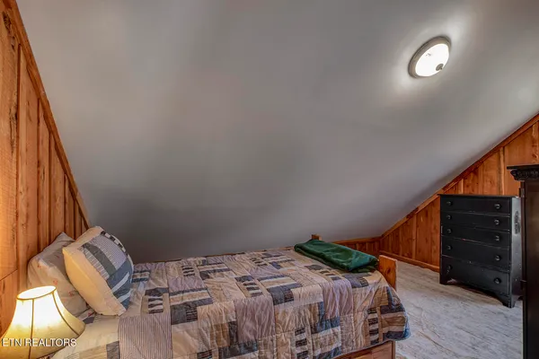 $975,000 | 4368 River Road, Ten Mile, TN 37880