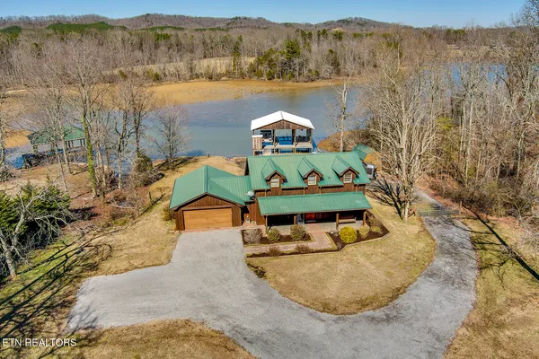 $975,000 | 4368 River Road, Ten Mile, TN 37880