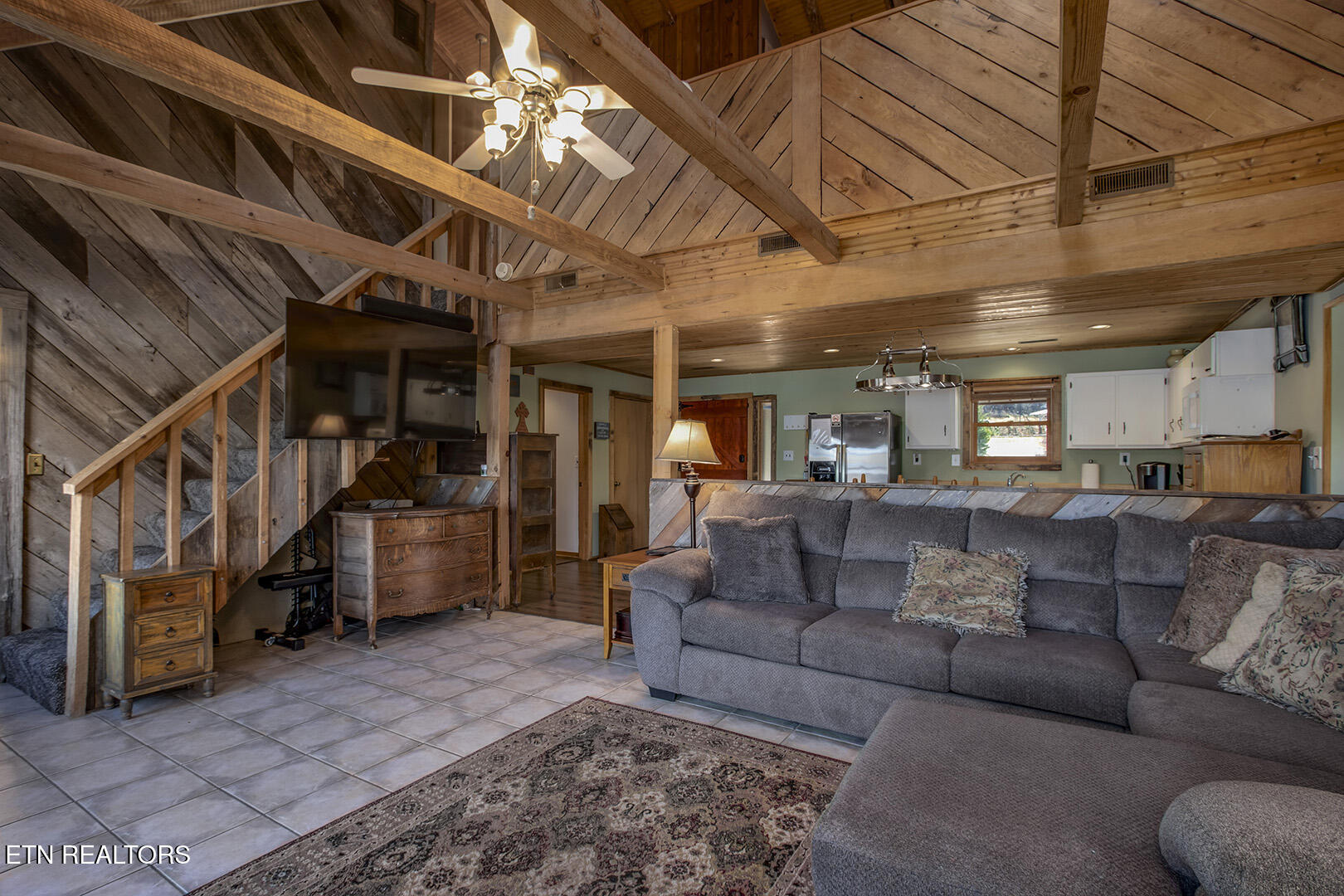 4368 River Road Ten Mile, TN 37880 - Photo 9 of 54 09_RiverRoad_4368_Living02