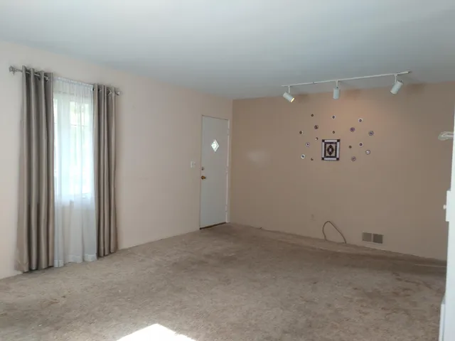 $162,900 | 1426 18th Street, Port Huron, MI 48060