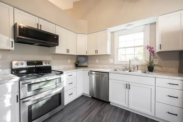 $350,000 | 7824 Ashton Place, Fishers, IN 46038