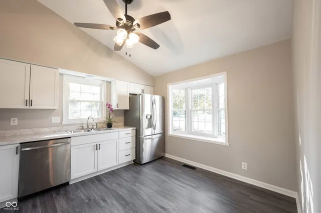 $350,000 | 7824 Ashton Place, Fishers, IN 46038