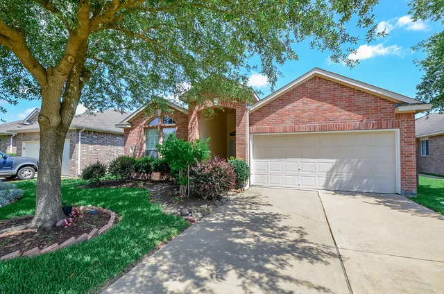 $2,075 | 20110 Goss Hollow Lane, Katy, TX 77449
