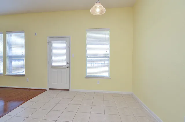 $2,075 | 20110 Goss Hollow Lane, Katy, TX 77449