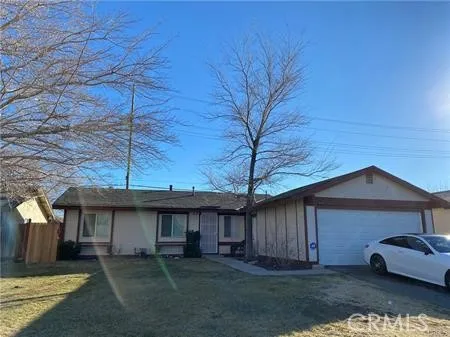 $2,800 | 3518 Balmont Street, Lancaster, CA 93536