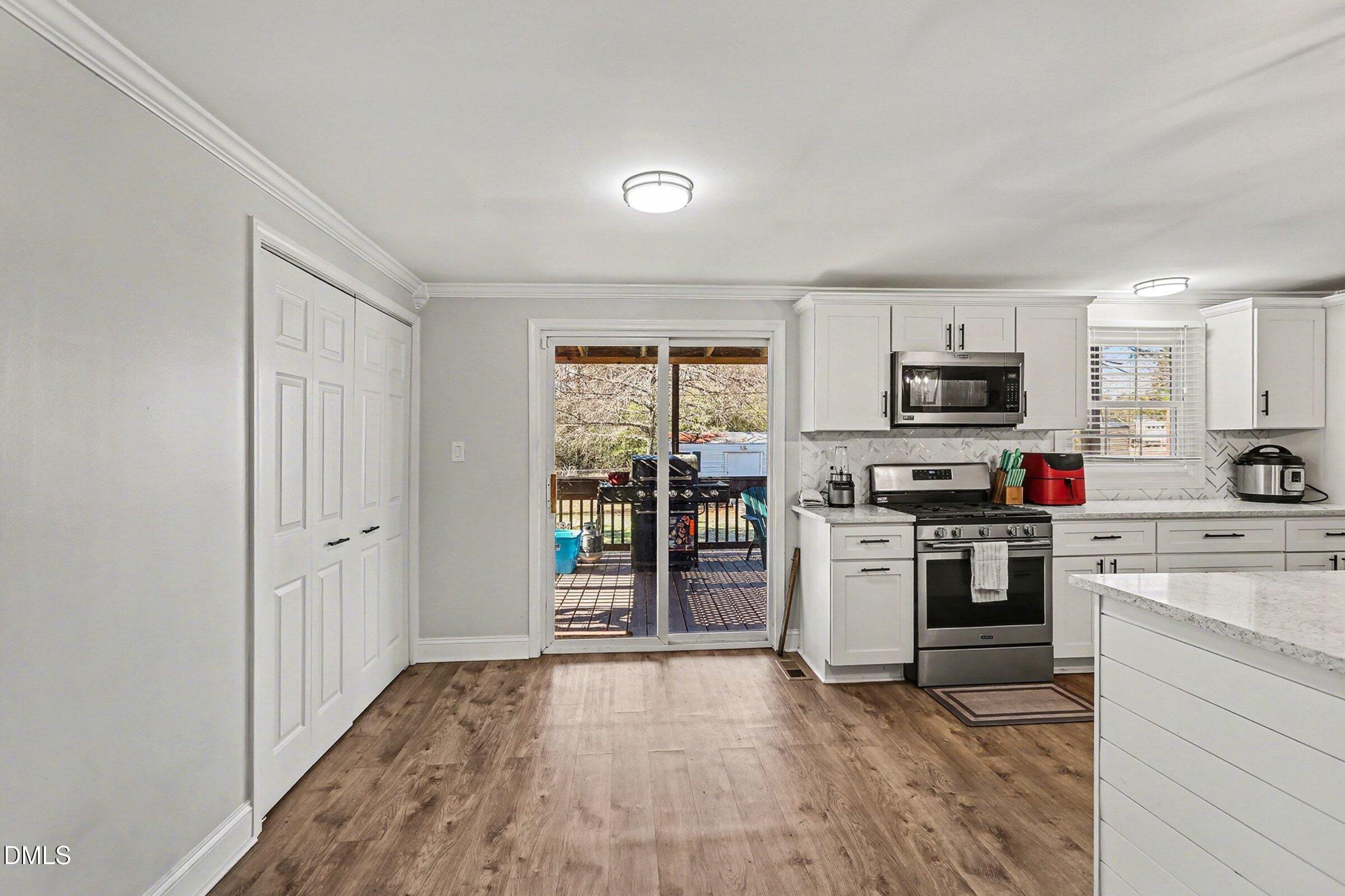 774 Abbott Road Henderson, NC 27537 - Photo 8 of 31