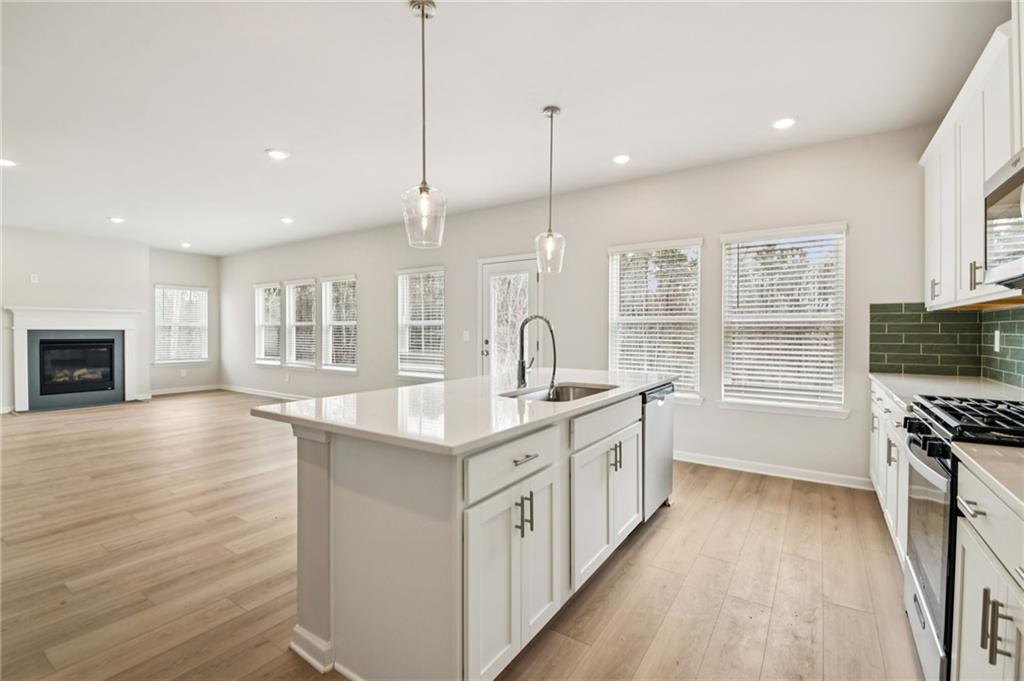 6941 Winchester Place Fairburn, GA 30213 - Photo 16 of 54