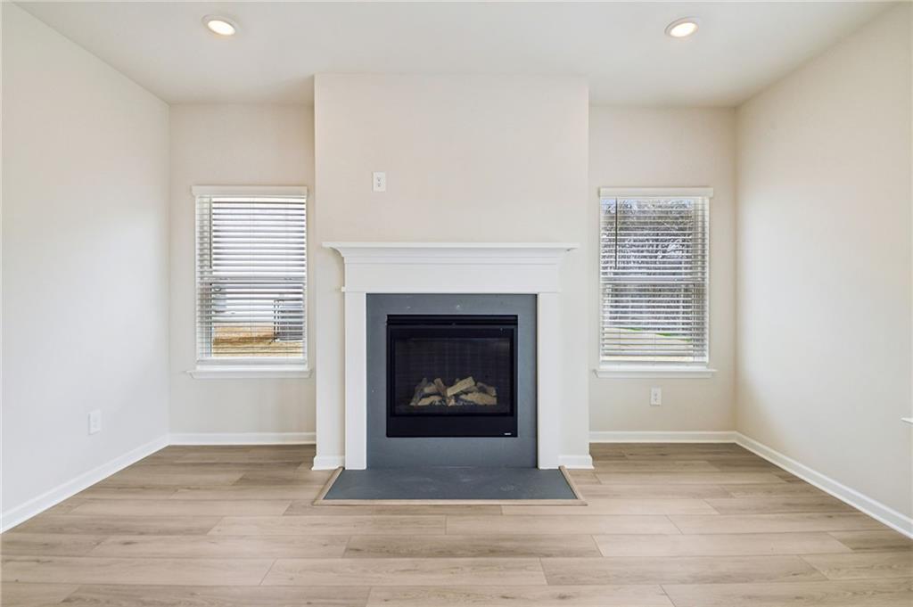 6941 Winchester Place Fairburn, GA 30213 - Photo 9 of 54