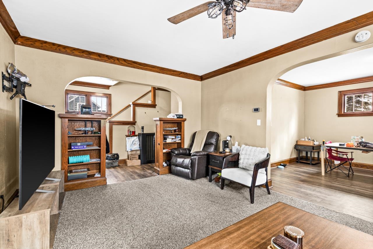 2402 Banks Avenue Superior, WI 54880 - Photo 11 of 49